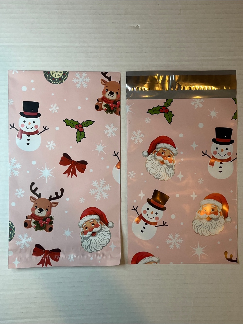 (20) Pink Holiday Polymailer Bags with Santa, Snowmen & Reindeer 6”x9” - Picture 4 of 16